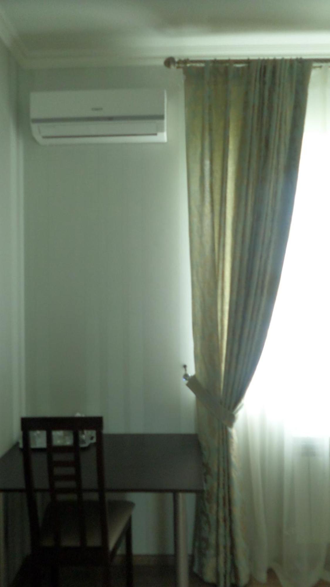 Royal Hotel Charkov Kamer foto