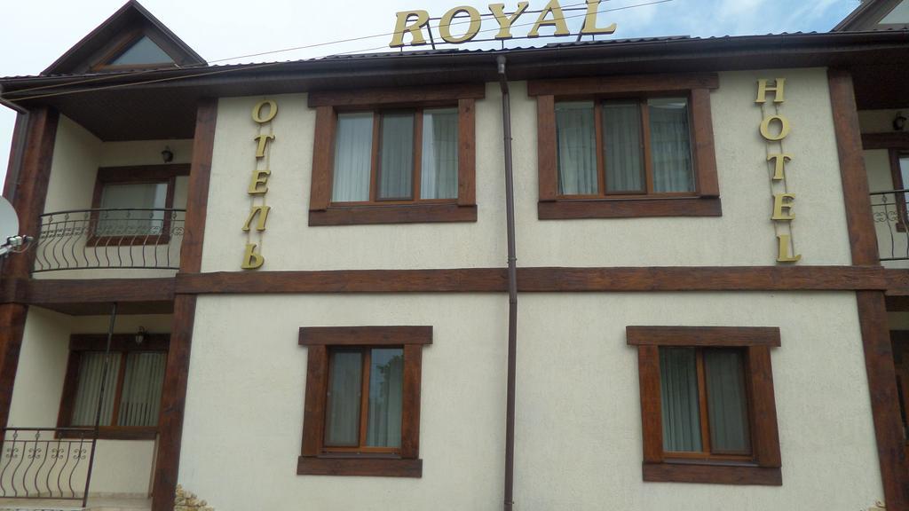 Royal Hotel Charkov Buitenkant foto