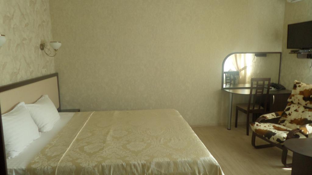 Royal Hotel Charkov Kamer foto