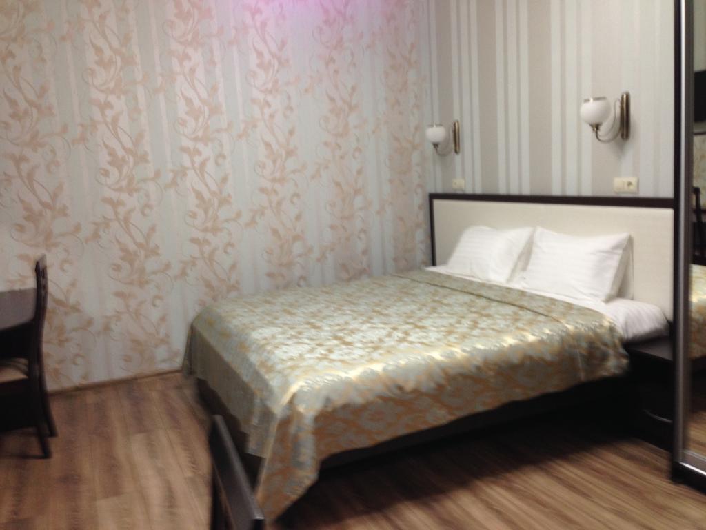 Royal Hotel Charkov Kamer foto